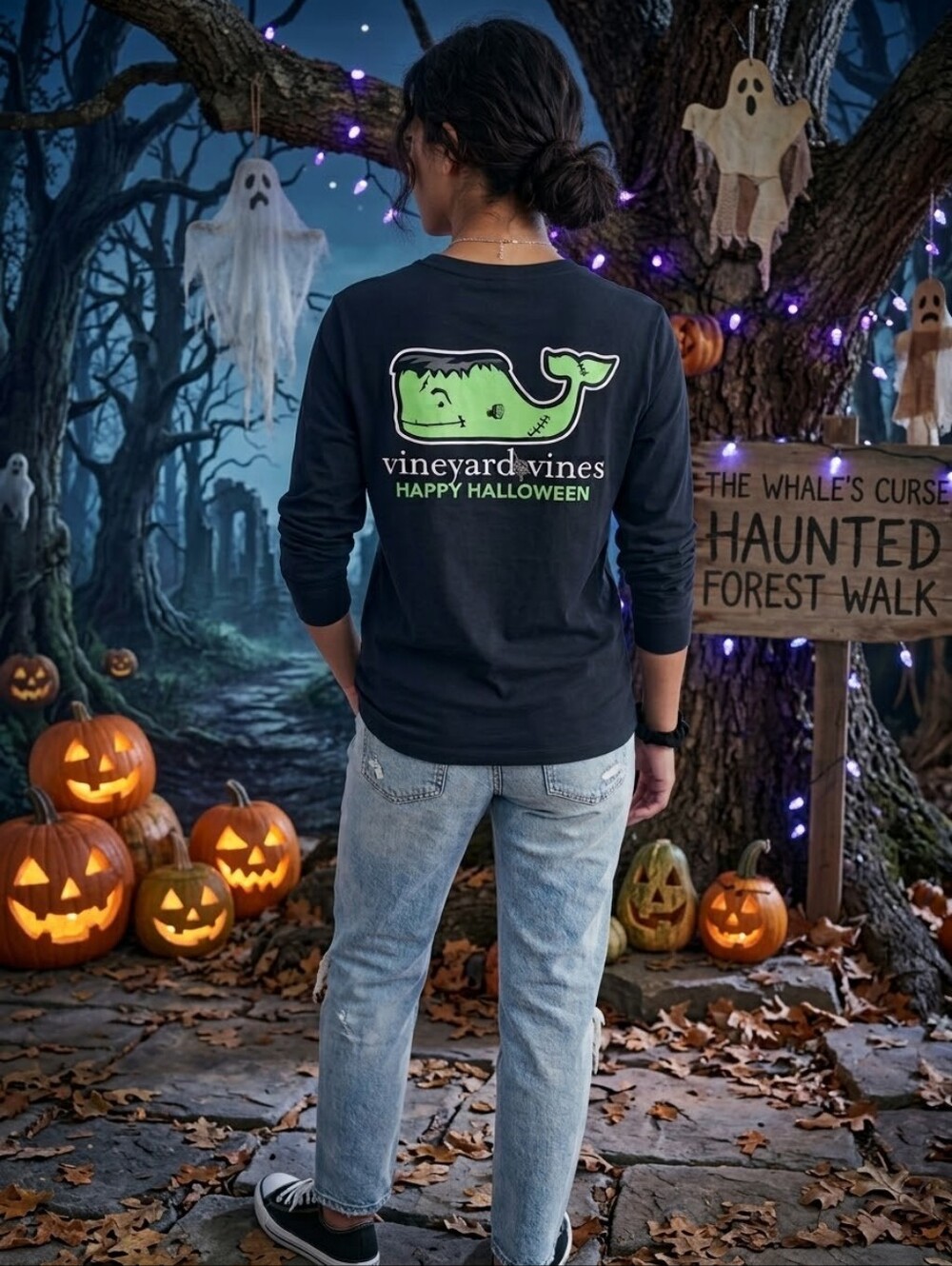 Vineyard Vines Black Long-Sleeve 'Happy Halloween' Whale Tee  Size Small